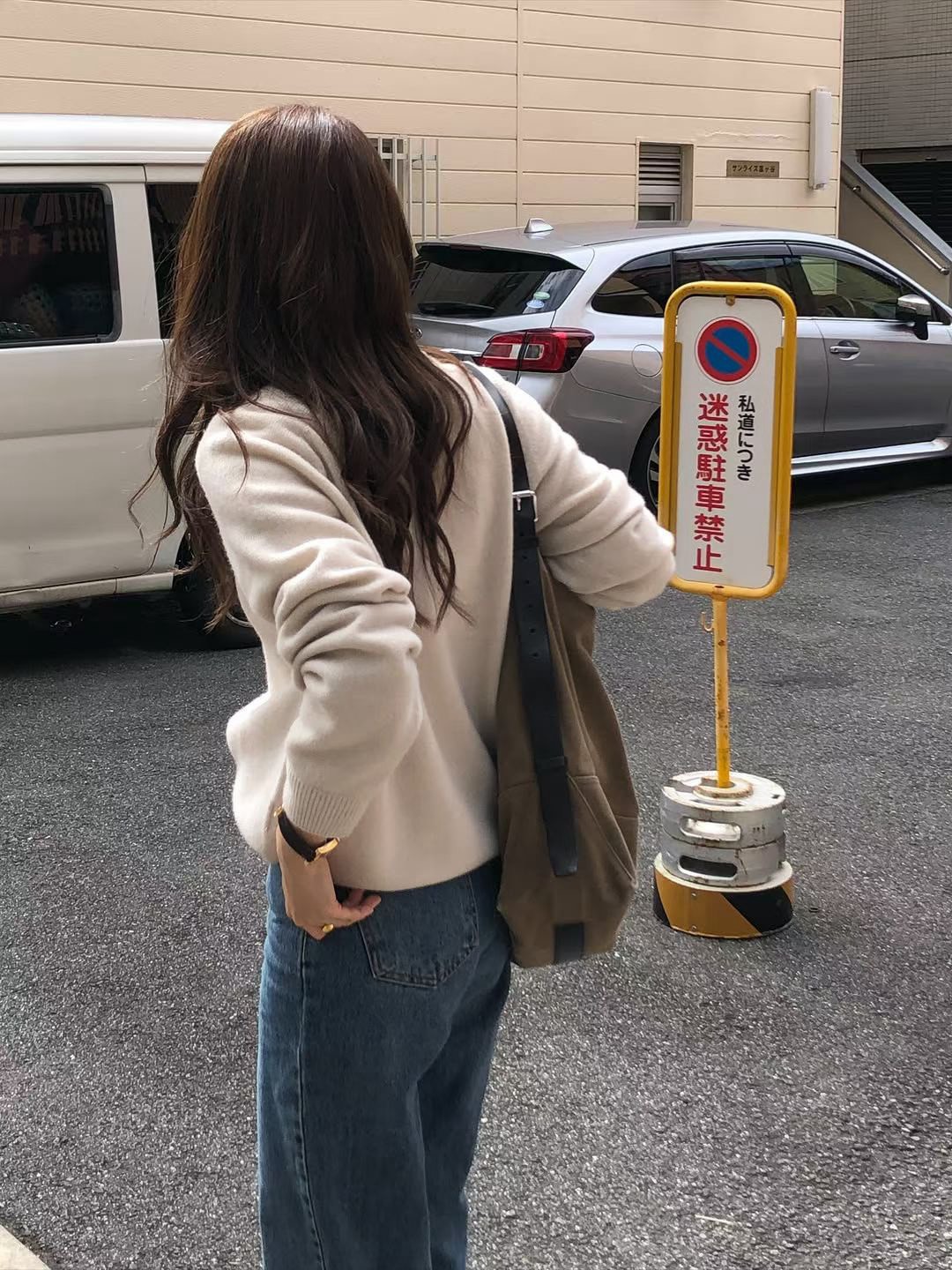 A26.大V家溫柔拉鍊領毛衣