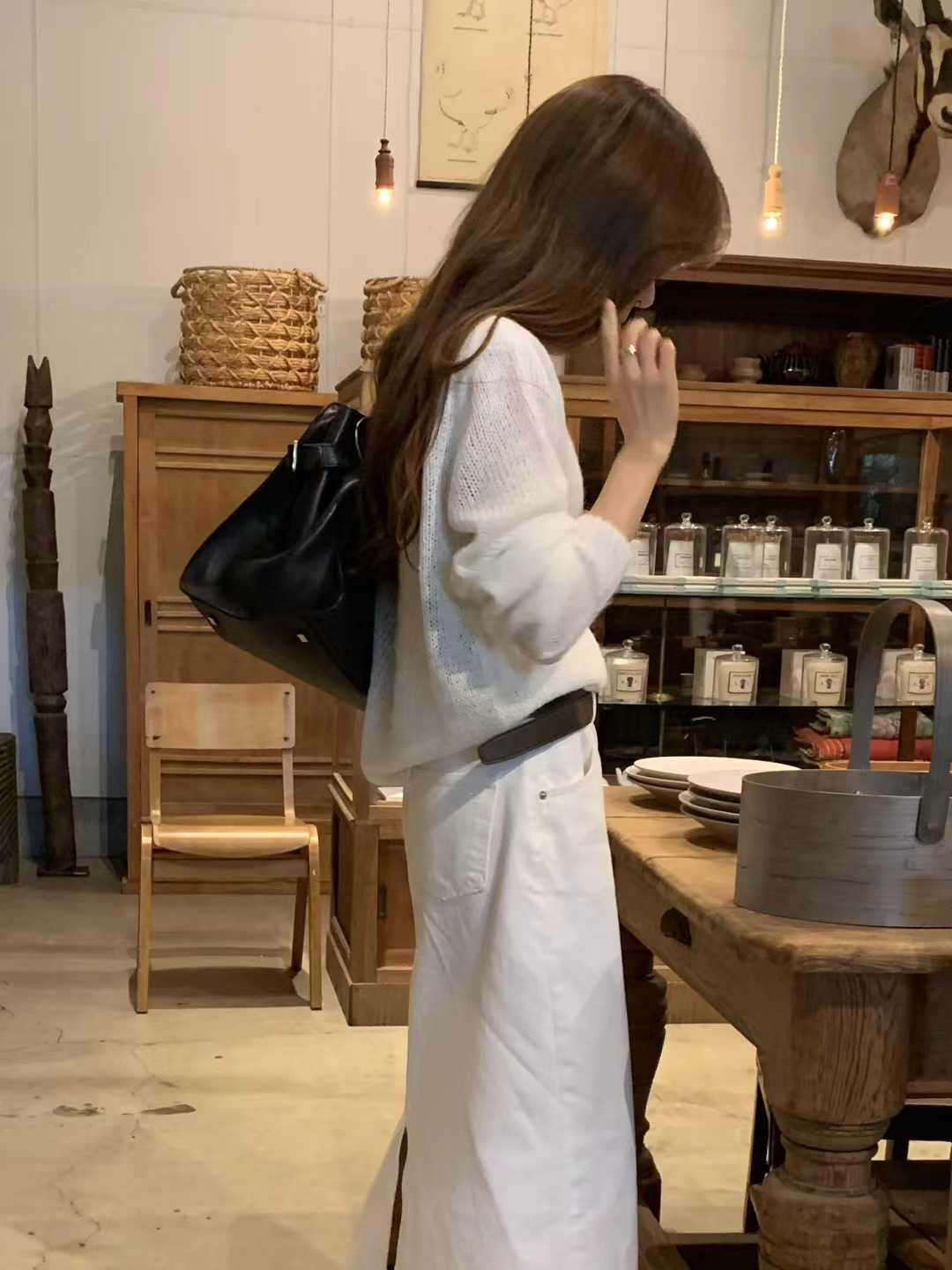 A106.顏值家淡雅鬆軟針織衫