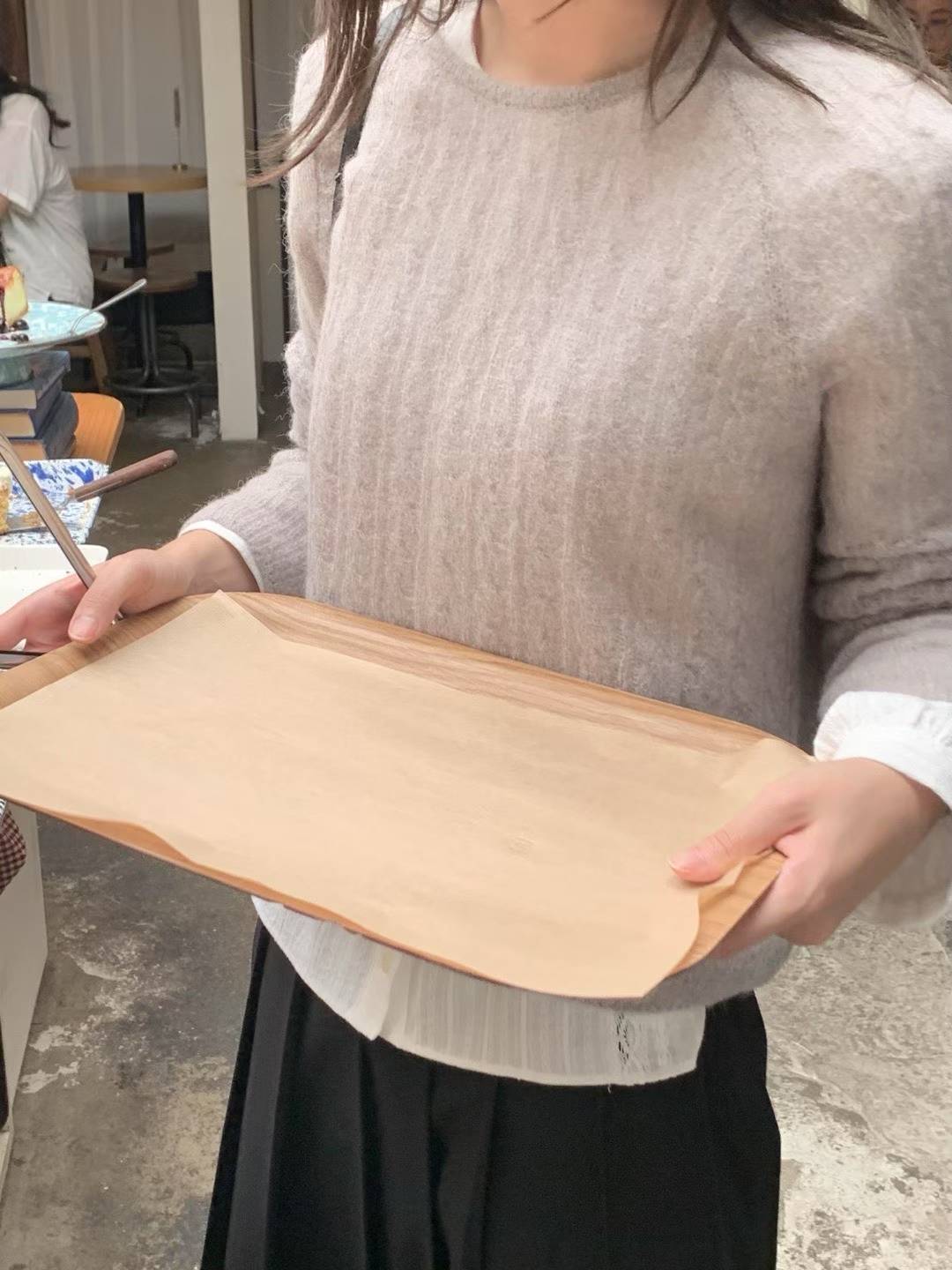 A88.甜美微透麻花針織衫