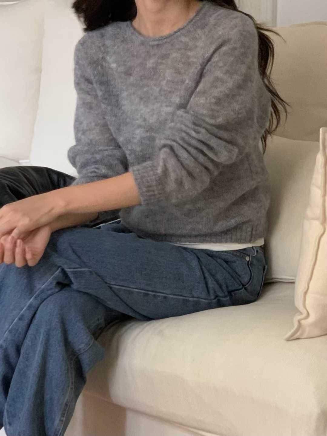 小V家KID MOHAIR圓領毛衣