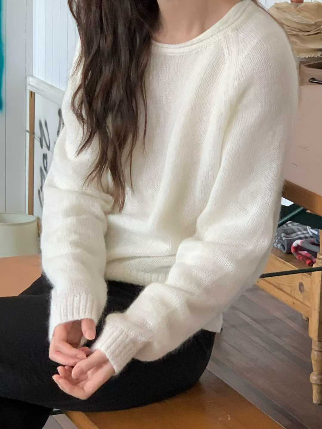 小V家KID MOHAIR圓領毛衣