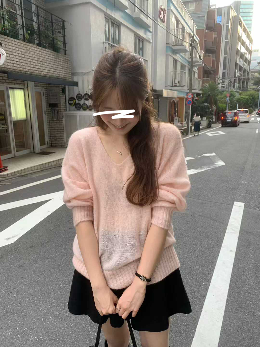 A09.顏值家V領輕柔馬海毛上衣