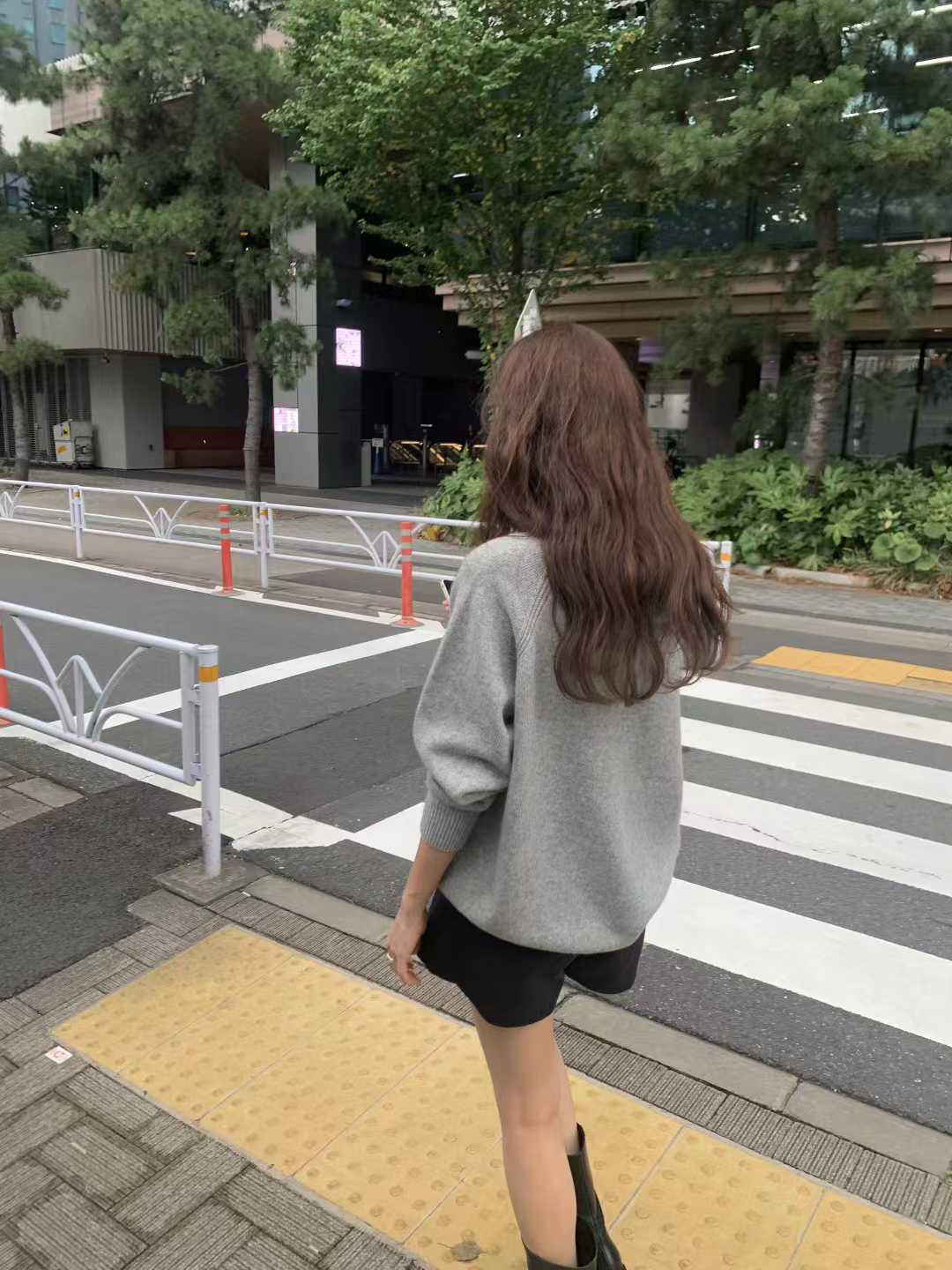 A14.顏值家50%WOOL無縫連帽毛衣