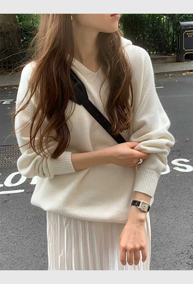 A14.顏值家50%WOOL無縫連帽毛衣