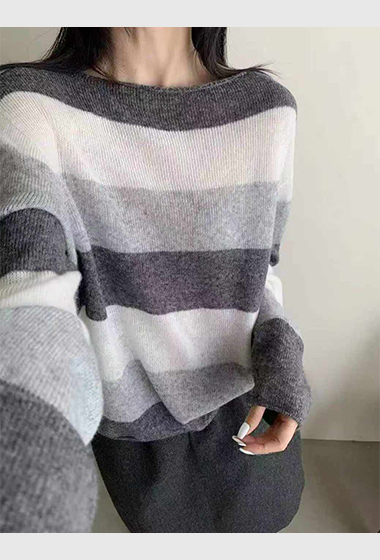 A115.可可家寬條紋70%WOOL金蔥毛衣
