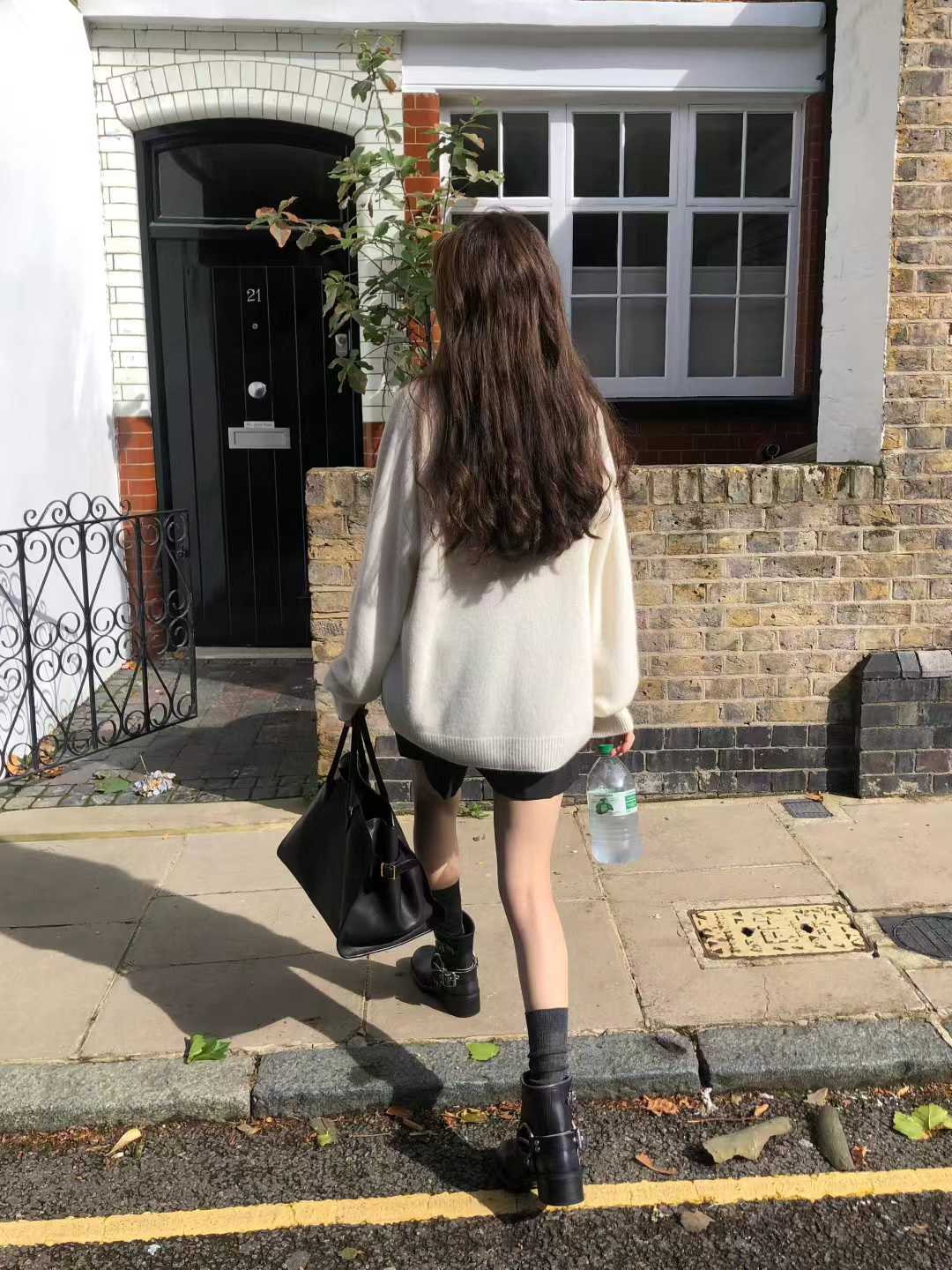 B31.顏值家狐狸浣熊V領無縫毛衣