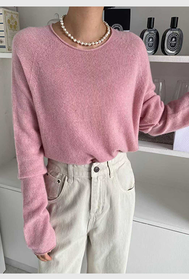 A15.粉嫩女孩圓領捲邊毛衣