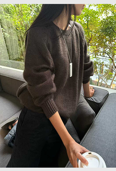 B32.清爽家KID MOHAIR圓領拉克蘭袖毛衣