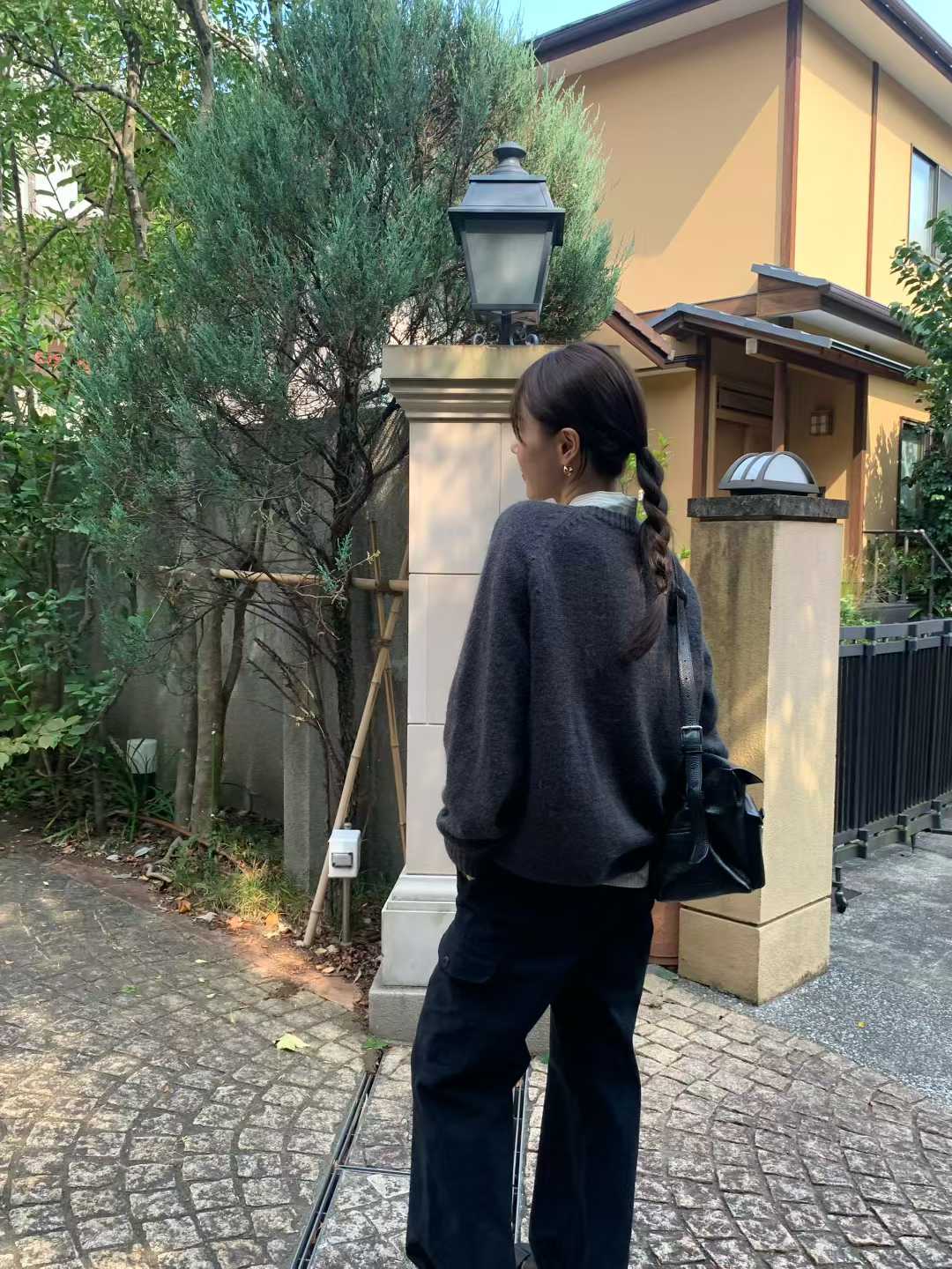 B32.清爽家KID MOHAIR圓領拉克蘭袖毛衣