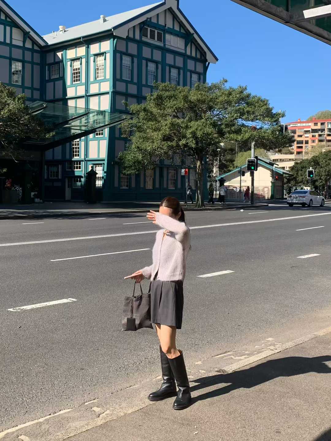 B31.清爽家短版排釦KID MOHAIR毛衣外套