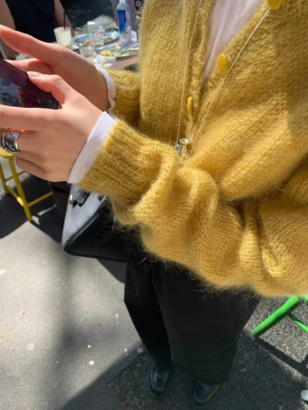 B31.清爽家短版排釦KID MOHAIR毛衣外套