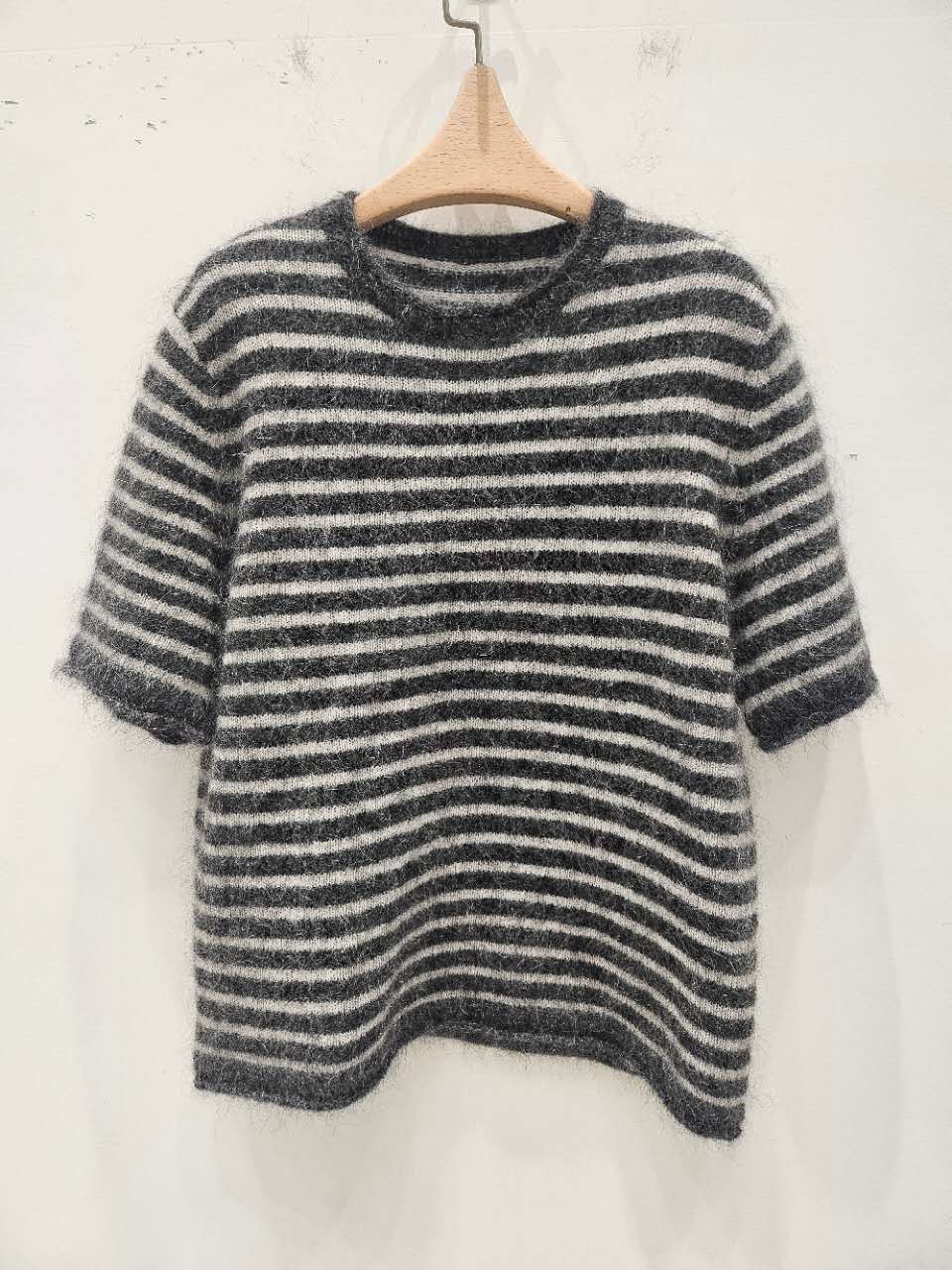 B31.星星家馬海毛短袖條紋毛衣