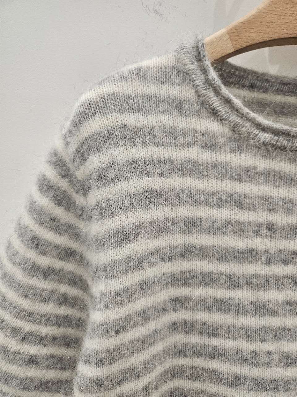 B31.星星家馬海毛短袖條紋毛衣