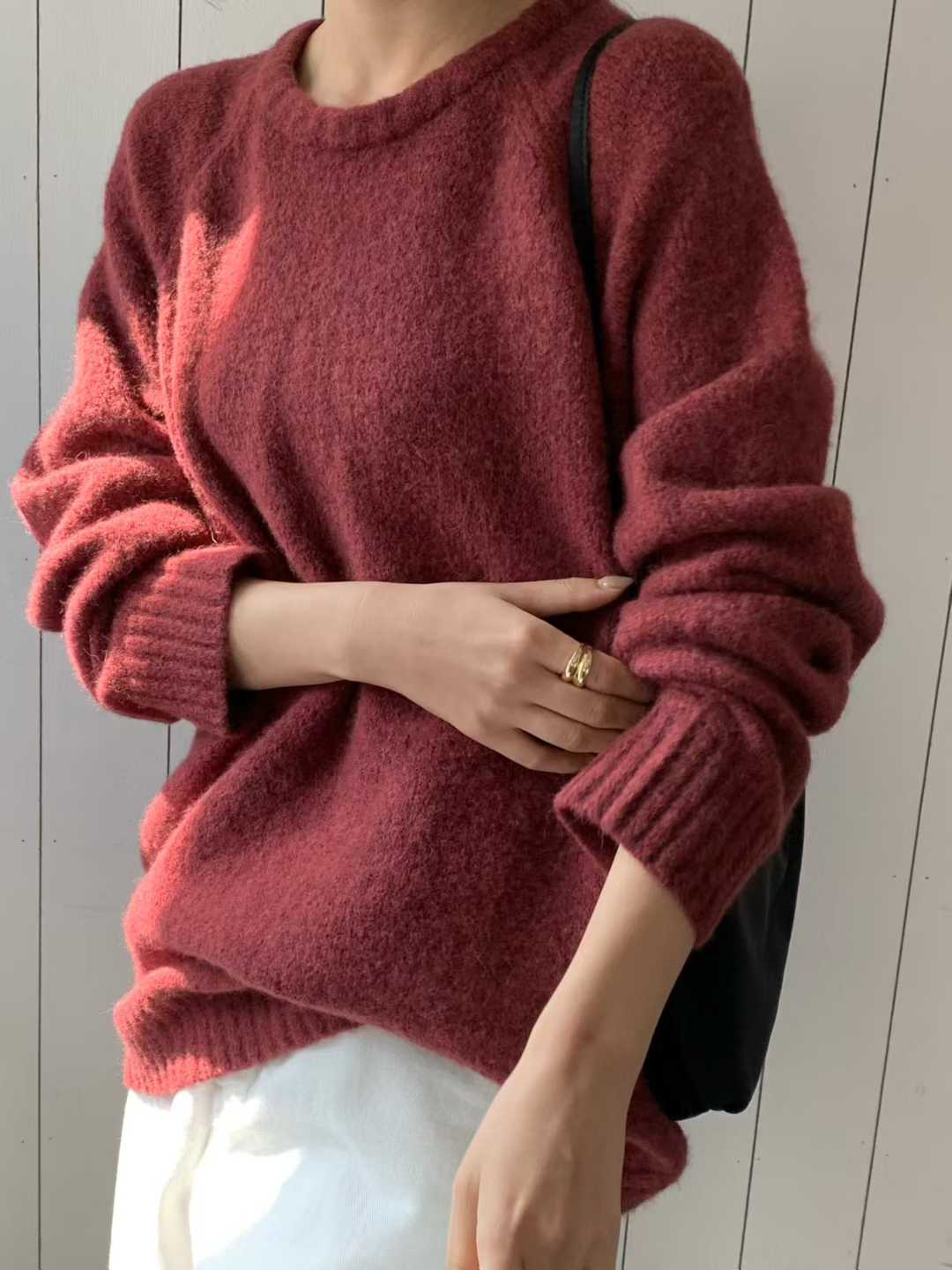 B12.小V家溫暖安格拉圓領毛衣