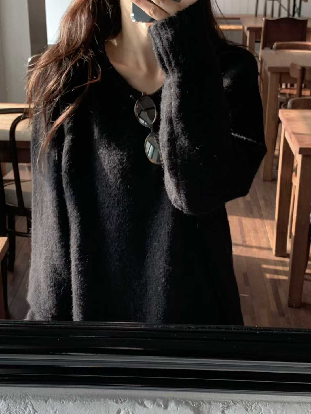 B12.小V家溫暖安格拉圓領毛衣