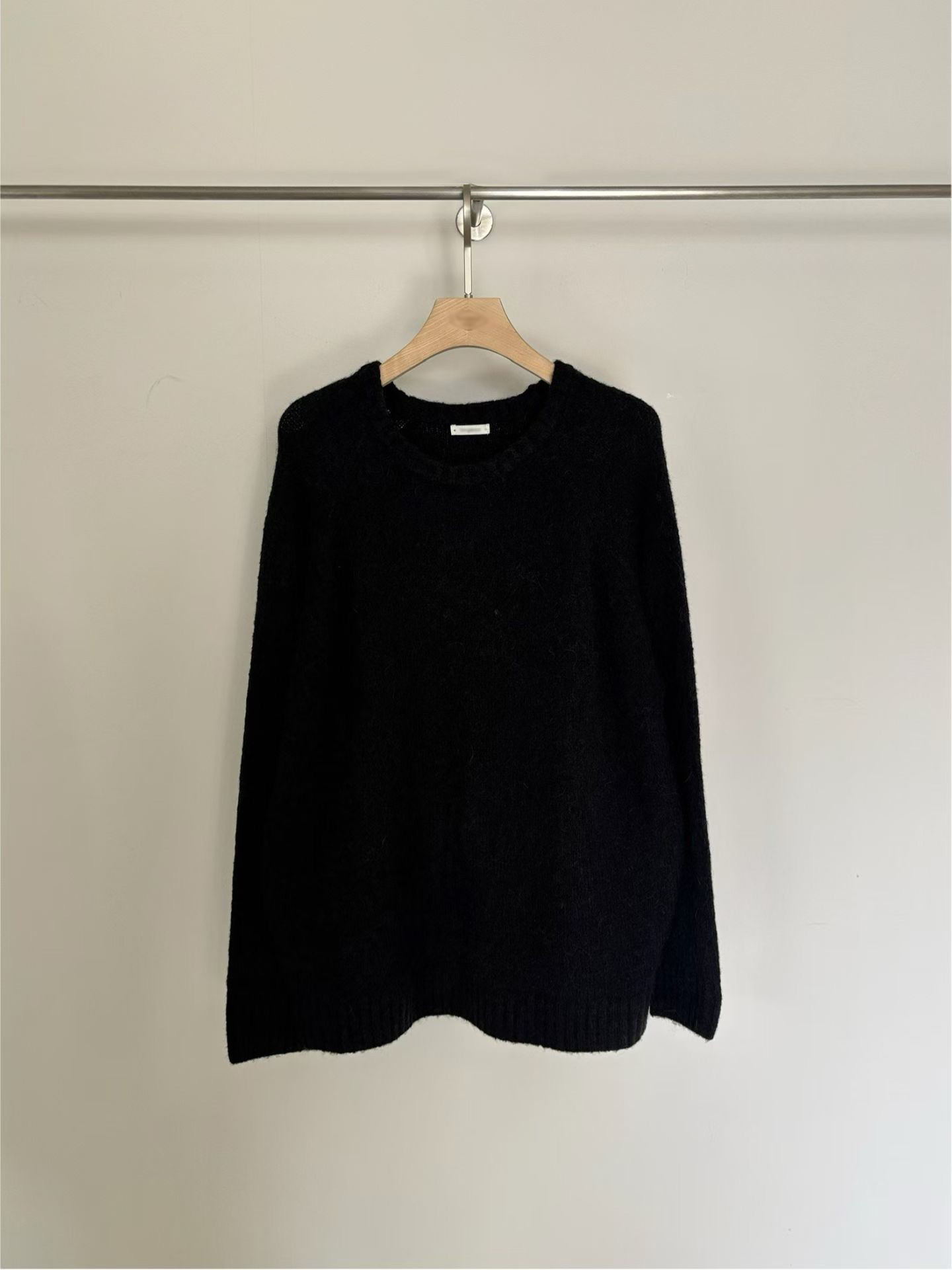 B12.小V家溫暖安格拉圓領毛衣