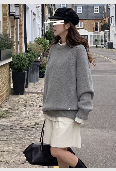 B12.小V家溫暖安格拉圓領毛衣