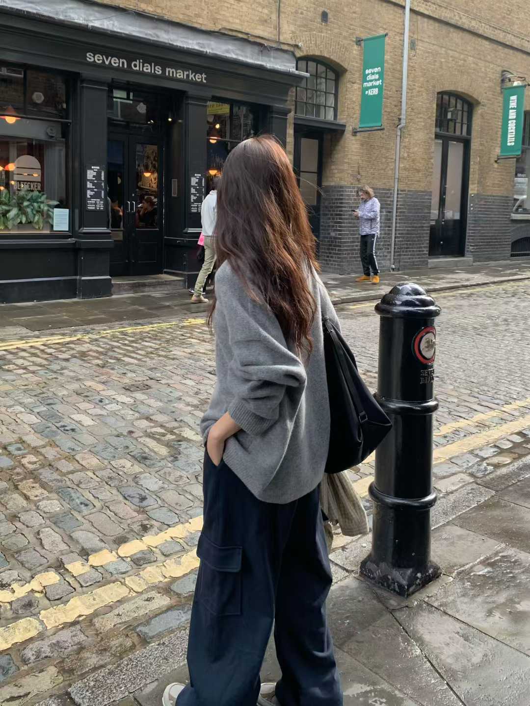 B07.小V家必備V領5%CASHMERE毛衣