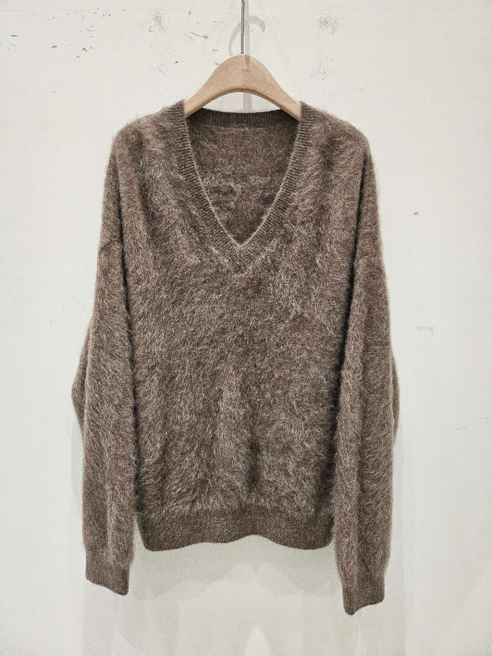 B45.星星家100%犛牛V領毛衣