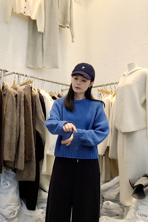 B41.星星家亮眼甜色100%羊毛圓領毛衣