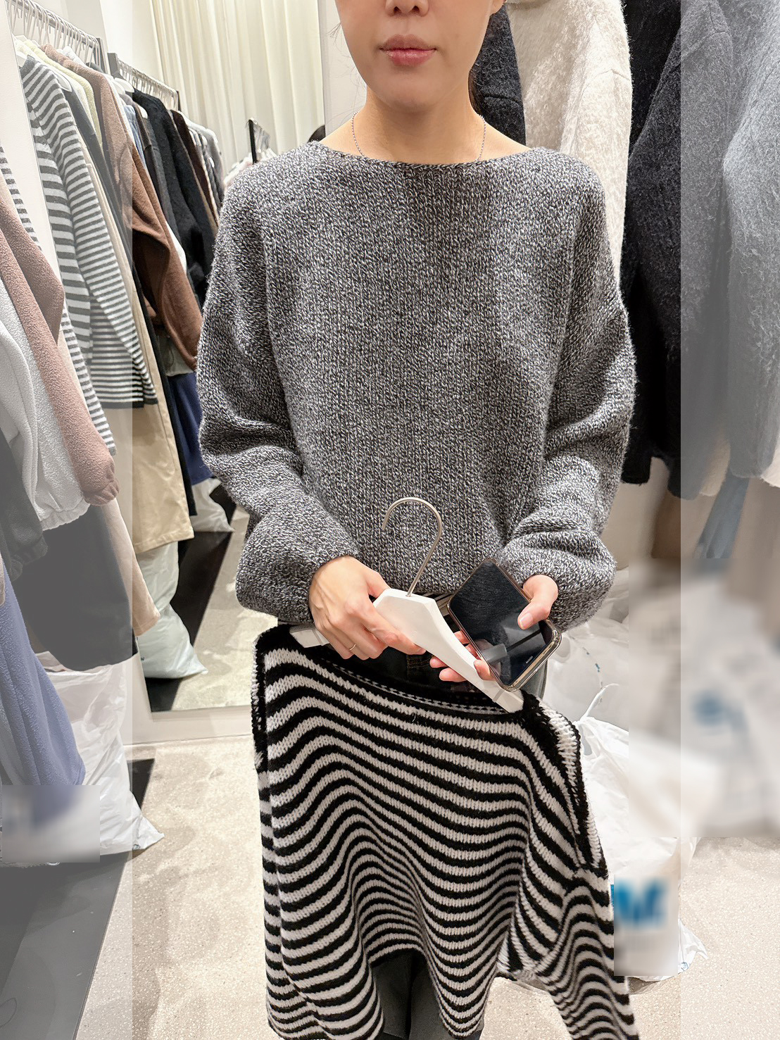 C13.絕美曲線一字領100%羊毛衣