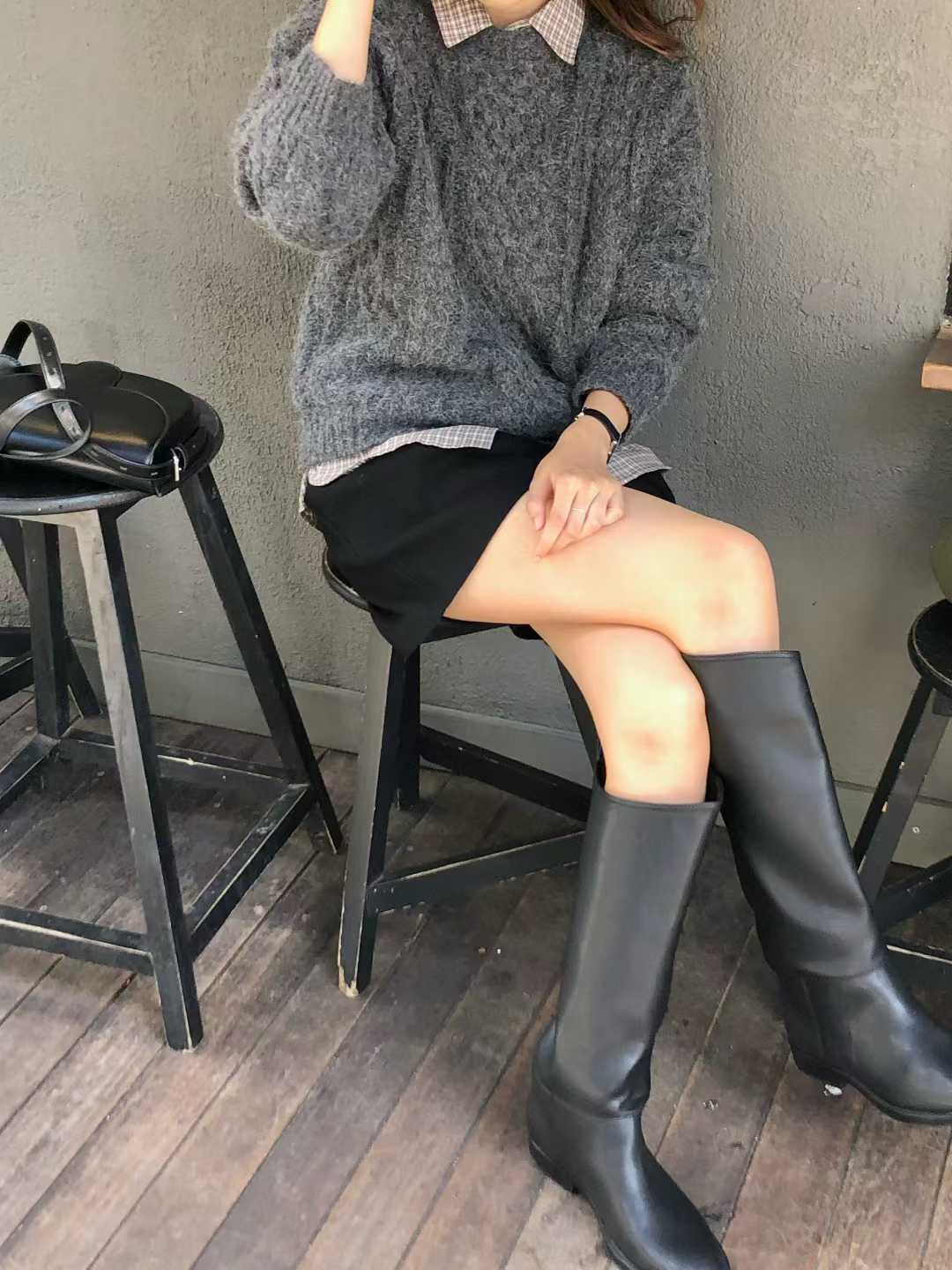 B61.大V家駝羊毛織紋圓領毛衣