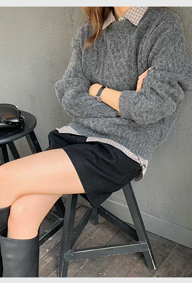 B61.大V家駝羊毛織紋圓領毛衣