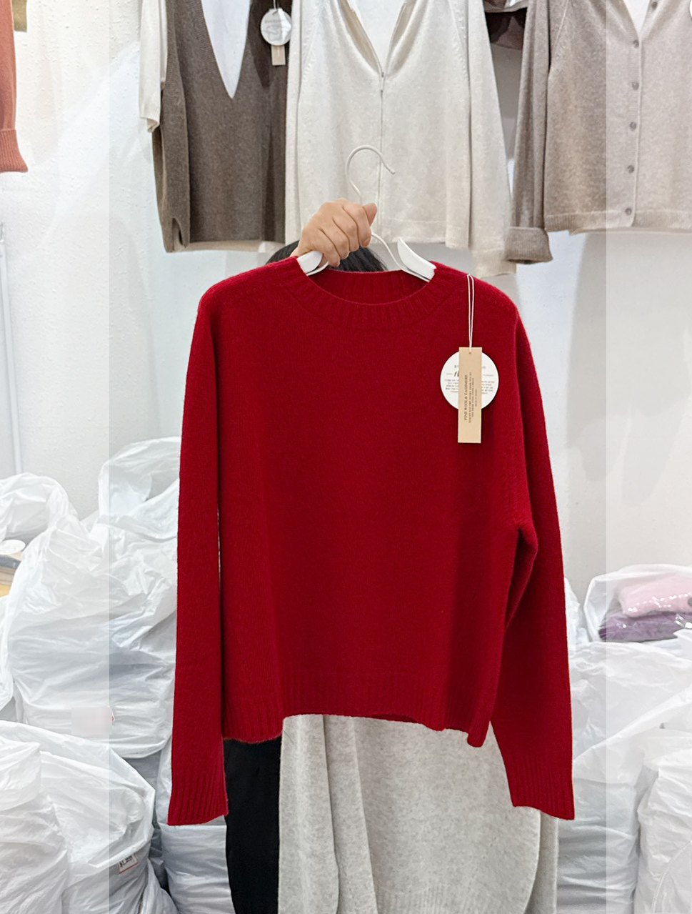 A08.木木家5%CASHMERE圓領坑條無縫毛衣