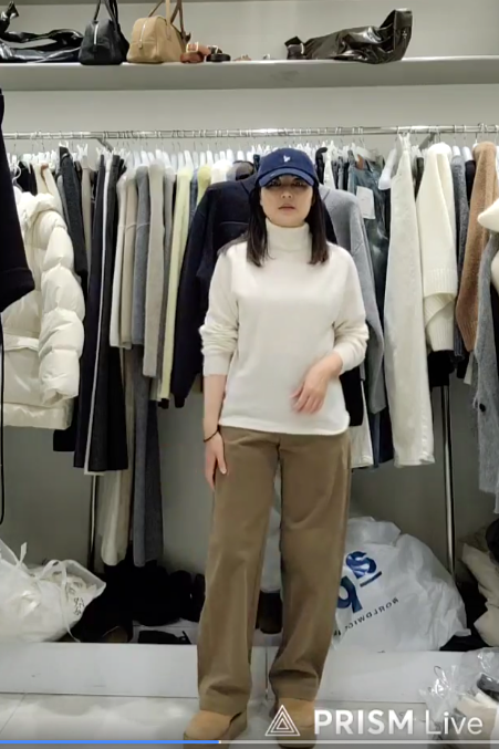 B73.質感家簡約無縫翻領針織