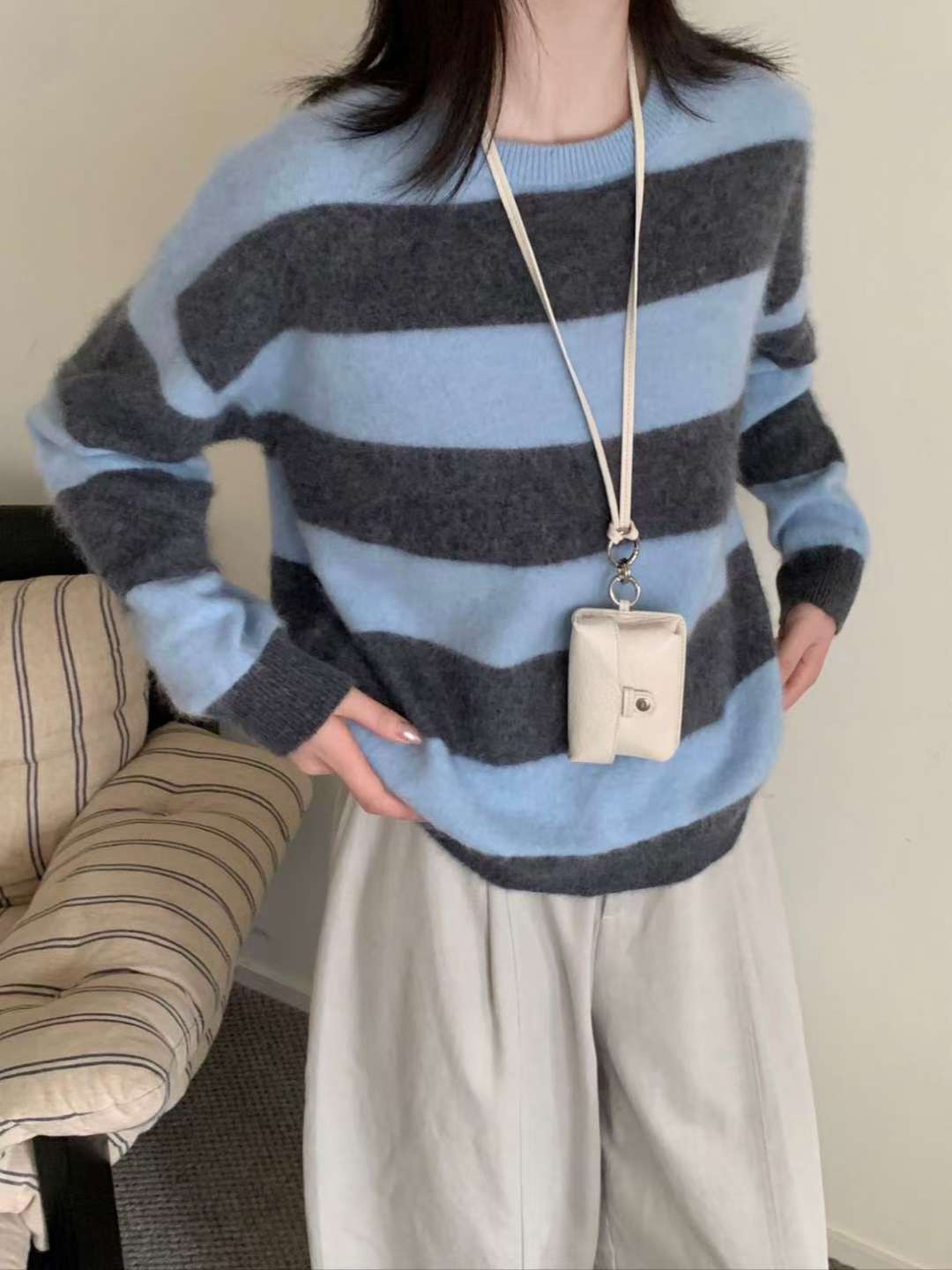 B77.可可家慵懶風撞色條紋毛衣