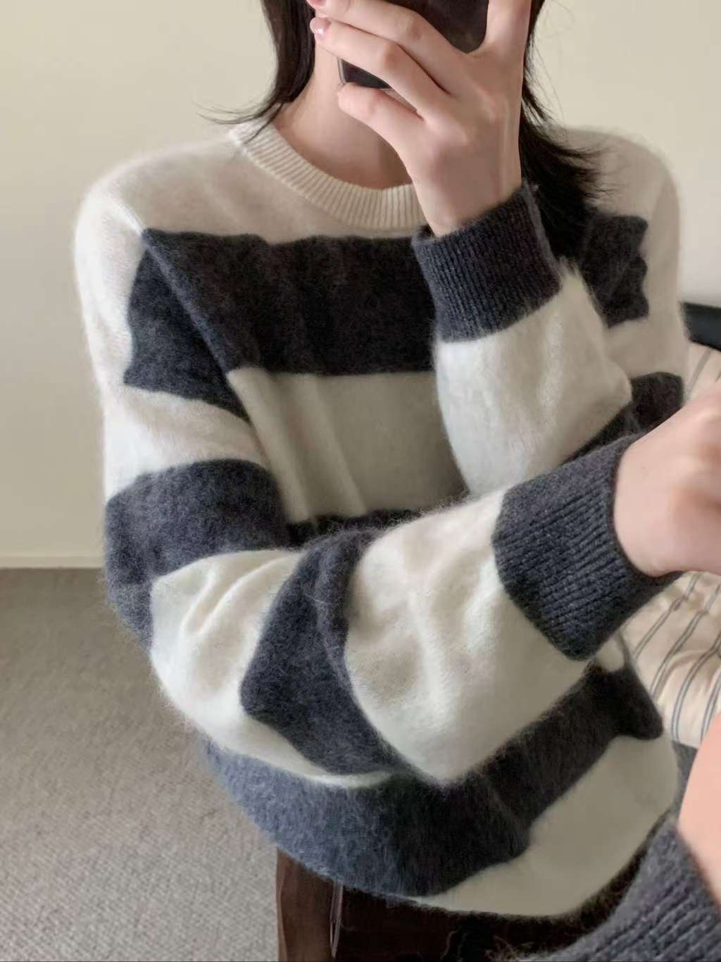 B77.可可家慵懶風撞色條紋毛衣