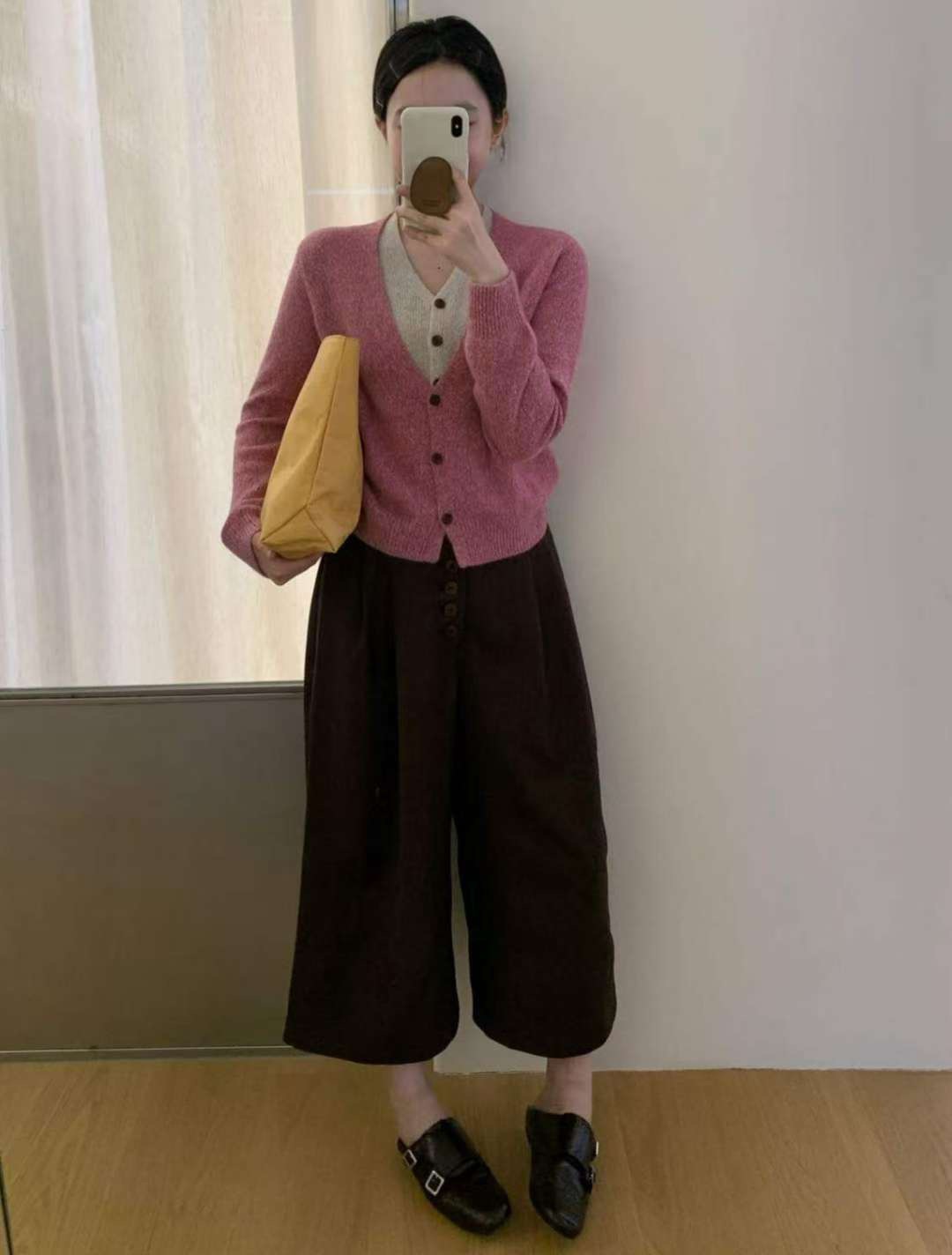 B92.可可家假兩件排釦V領配色毛衣