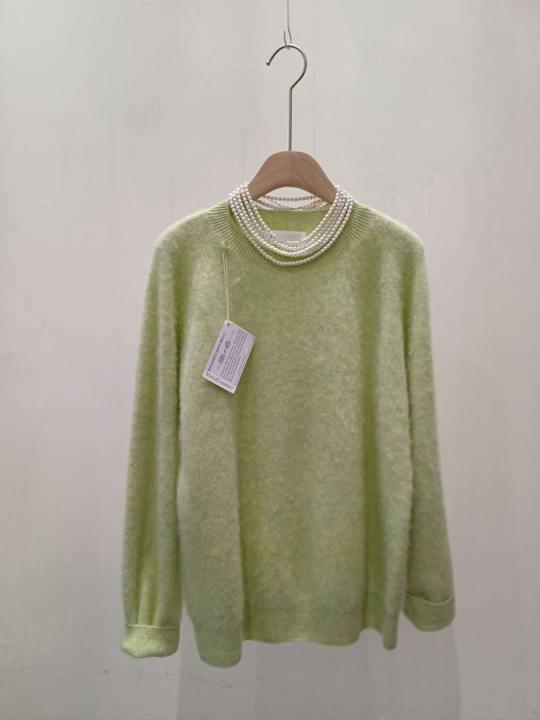 B94.可可家秋冬圓領多彩毛衣