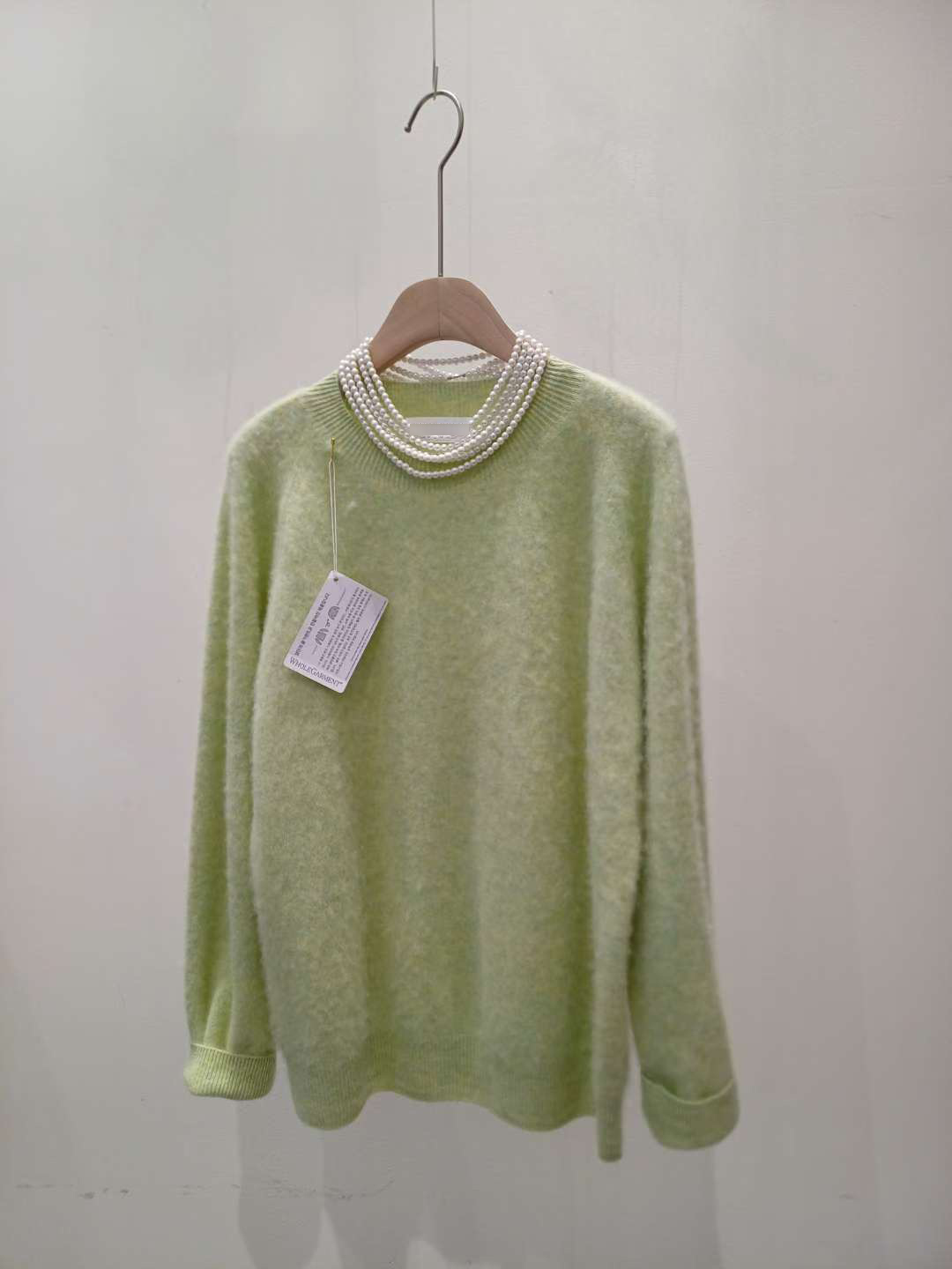 B94.可可家秋冬圓領多彩毛衣