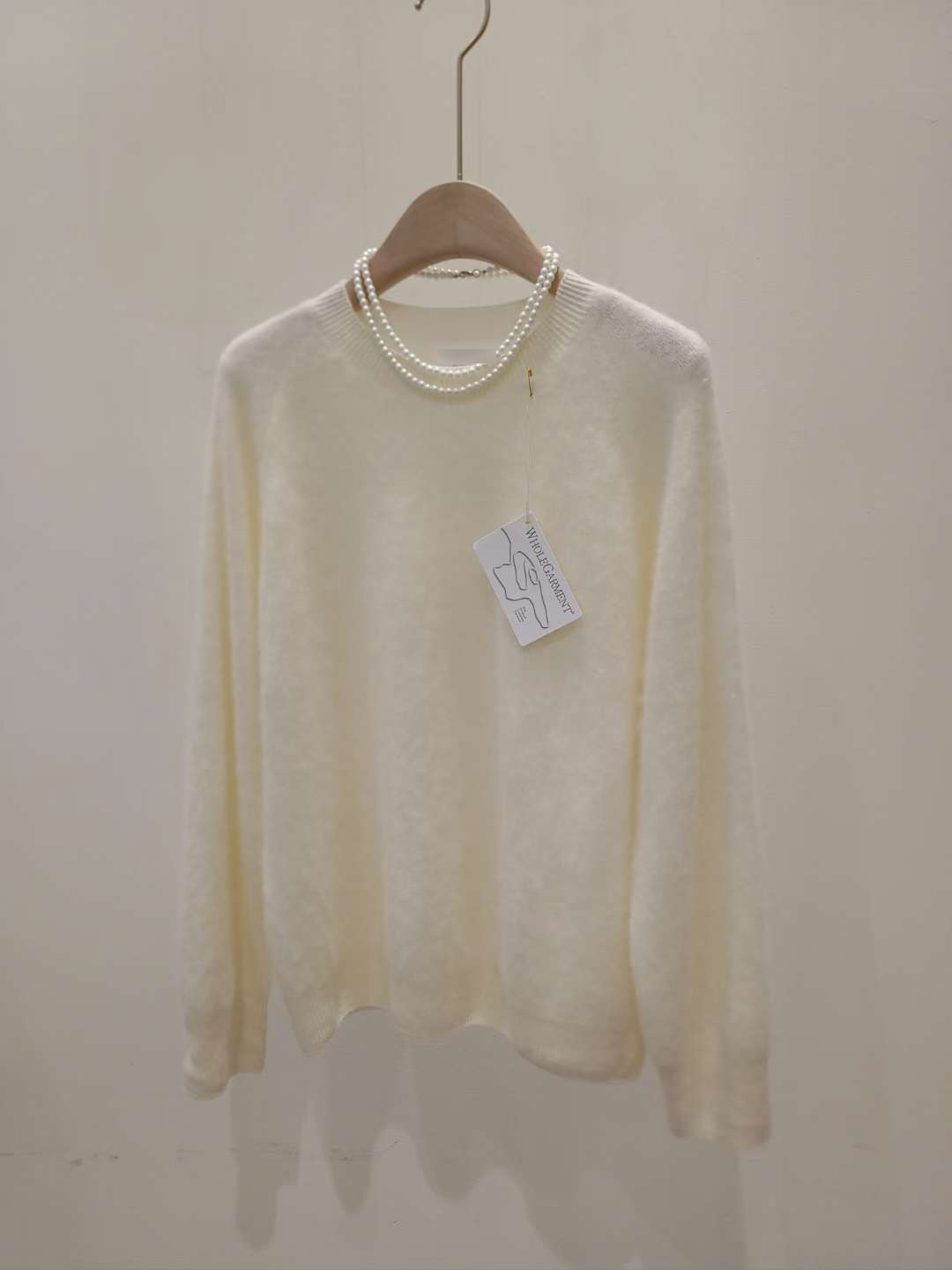 B94.可可家秋冬圓領多彩毛衣