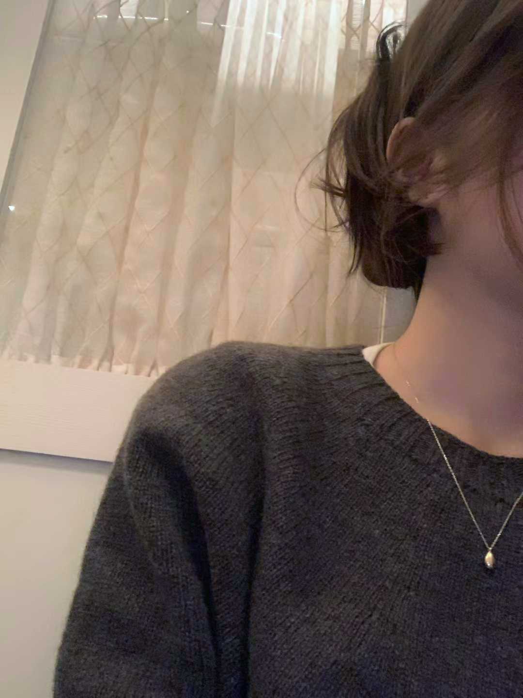 B32.顏值家5%CASHMERE無縫細膩毛衣