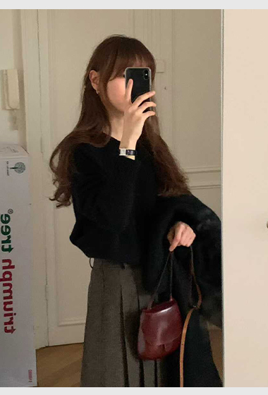 B32.顏值家5%CASHMERE無縫細膩毛衣