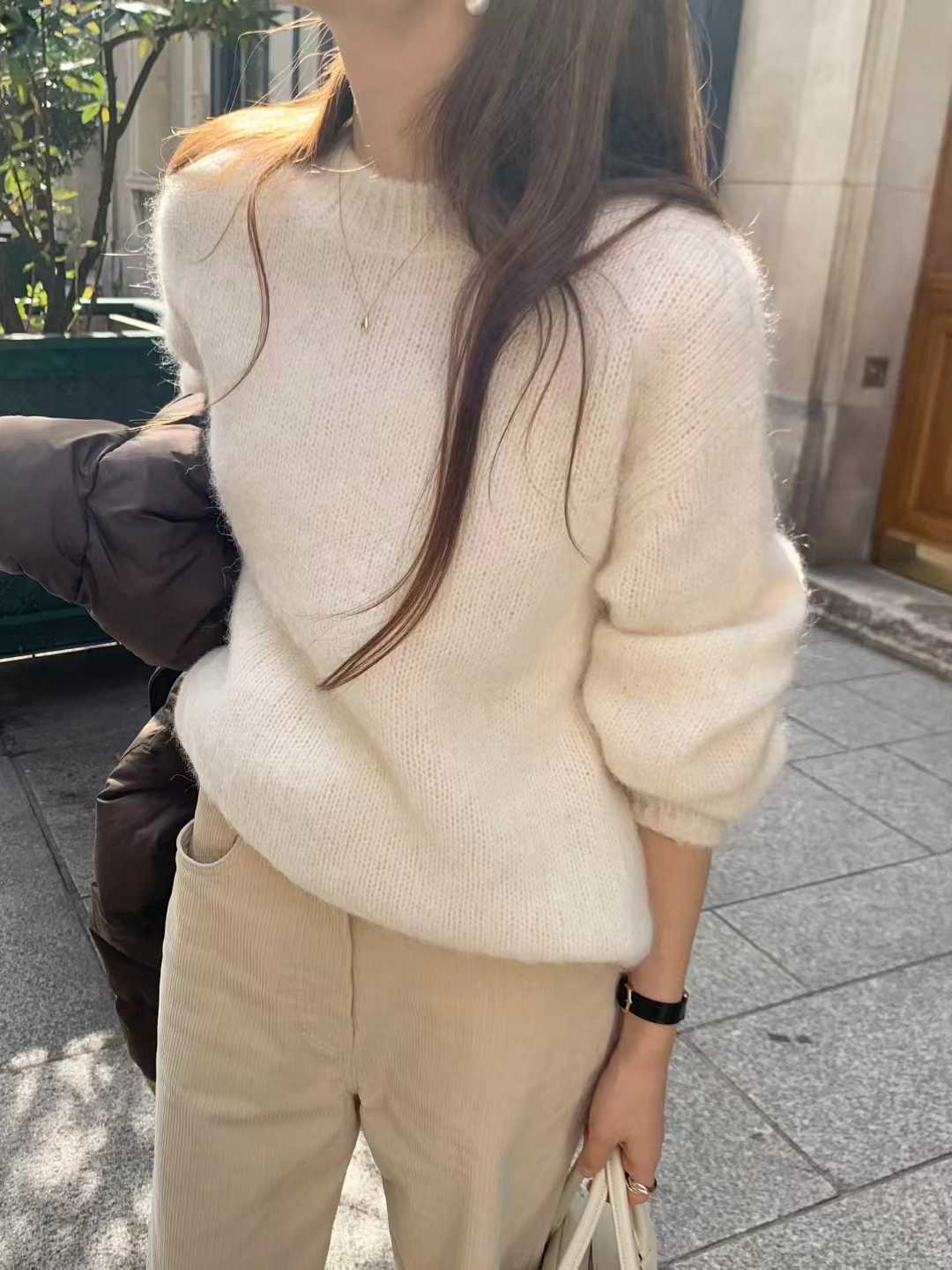 A18.顏值家44%ALPACA輕柔毛衣