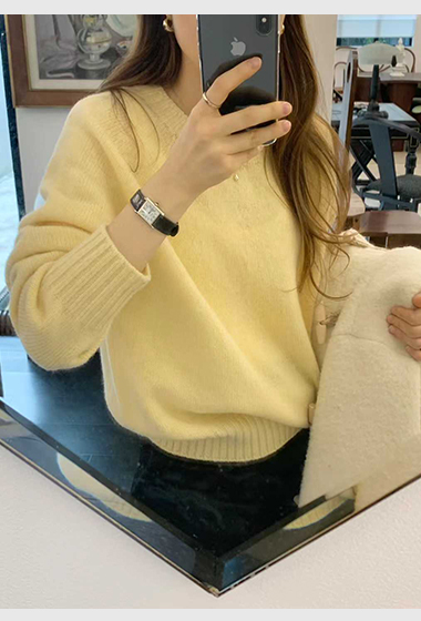 B33.顏值家亮眼100%WOOL毛衣