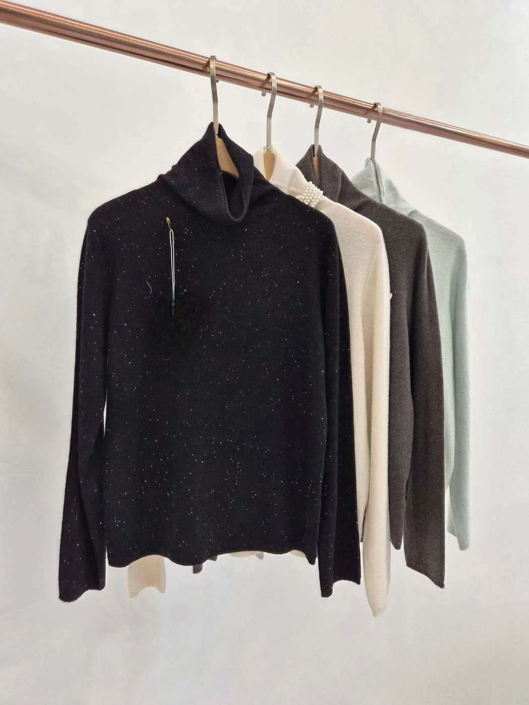 B75.可可家無縫高領羊毛毛衣