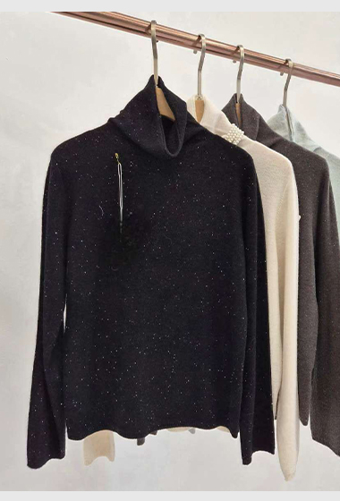 B75.可可家無縫高領羊毛毛衣