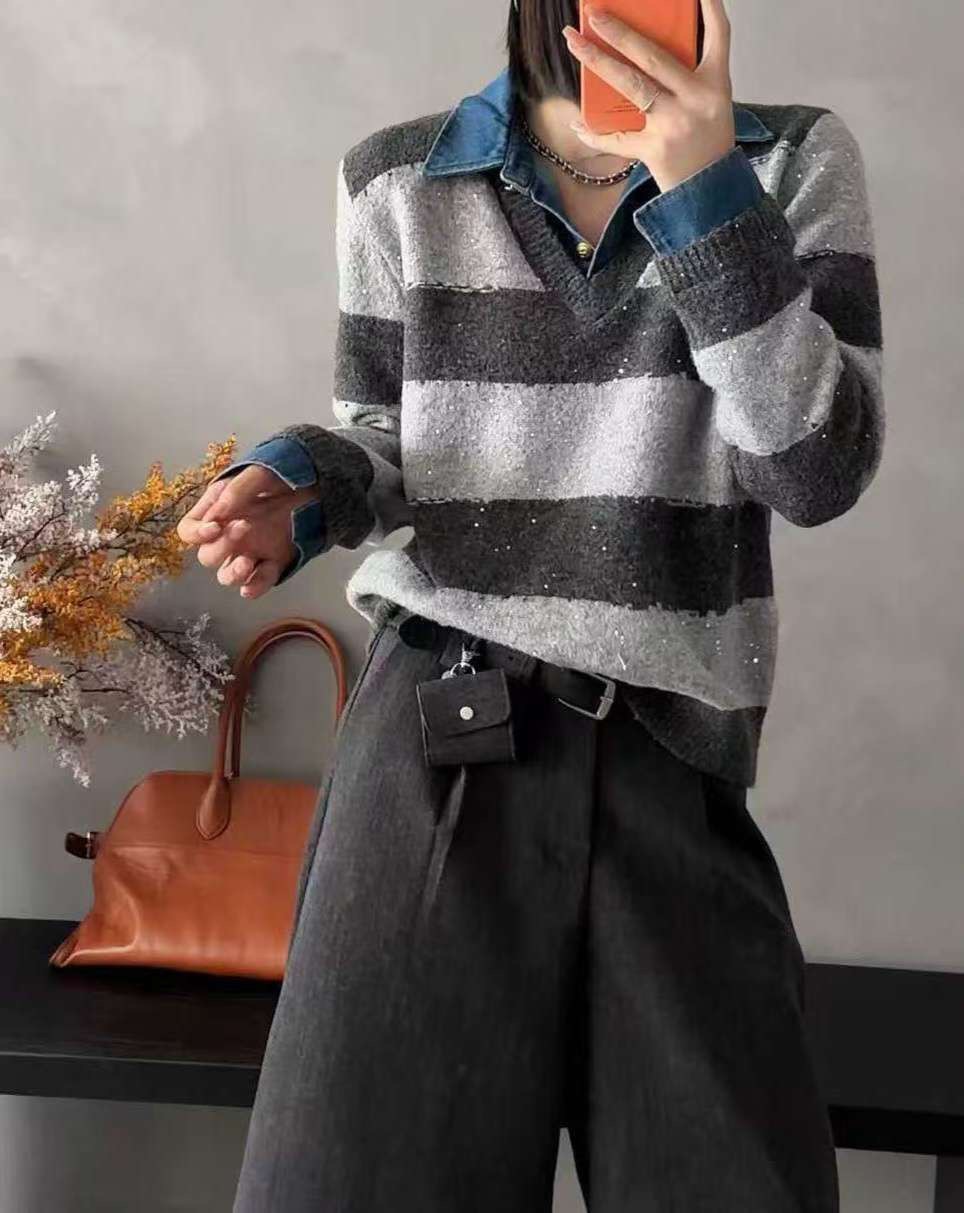 B66.可可家牛仔拼接領條紋毛衣