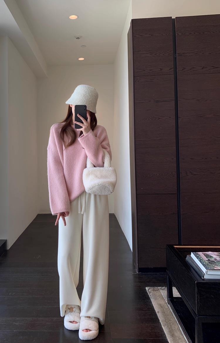 C23.女孩溫柔粉嫩綿羊混紡毛衣