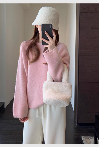 C23.女孩溫柔粉嫩綿羊混紡毛衣