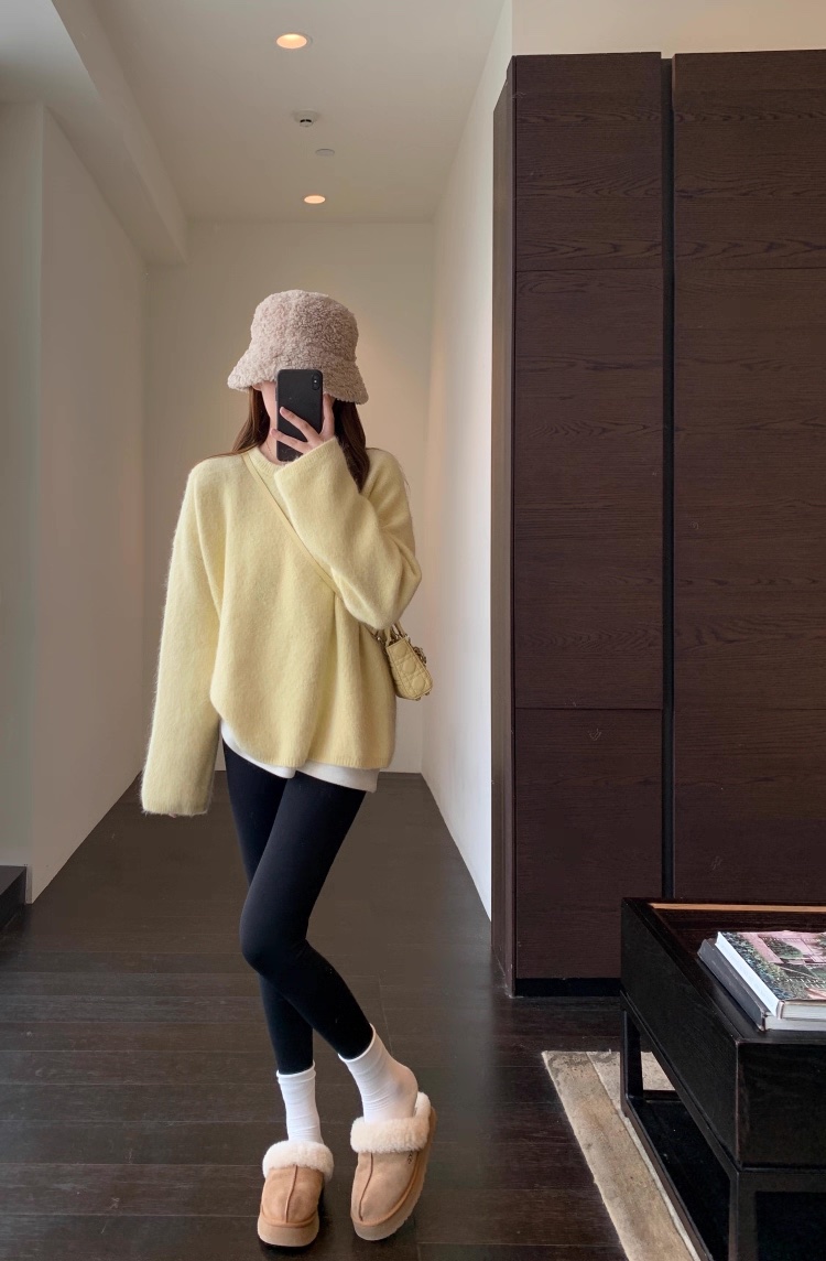 C23.女孩溫柔粉嫩綿羊混紡毛衣