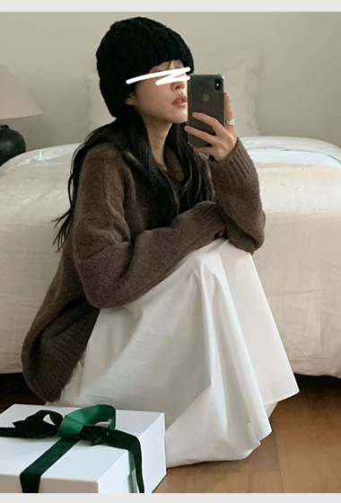 A11.小V家半門襟拉鍊立領毛衣