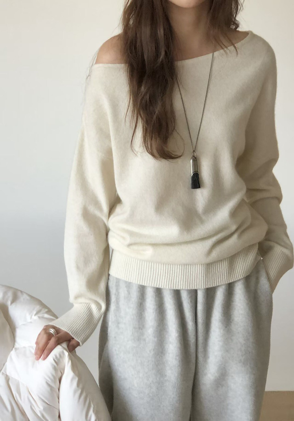 A32.大V家狐狸毛一字美肩毛衣