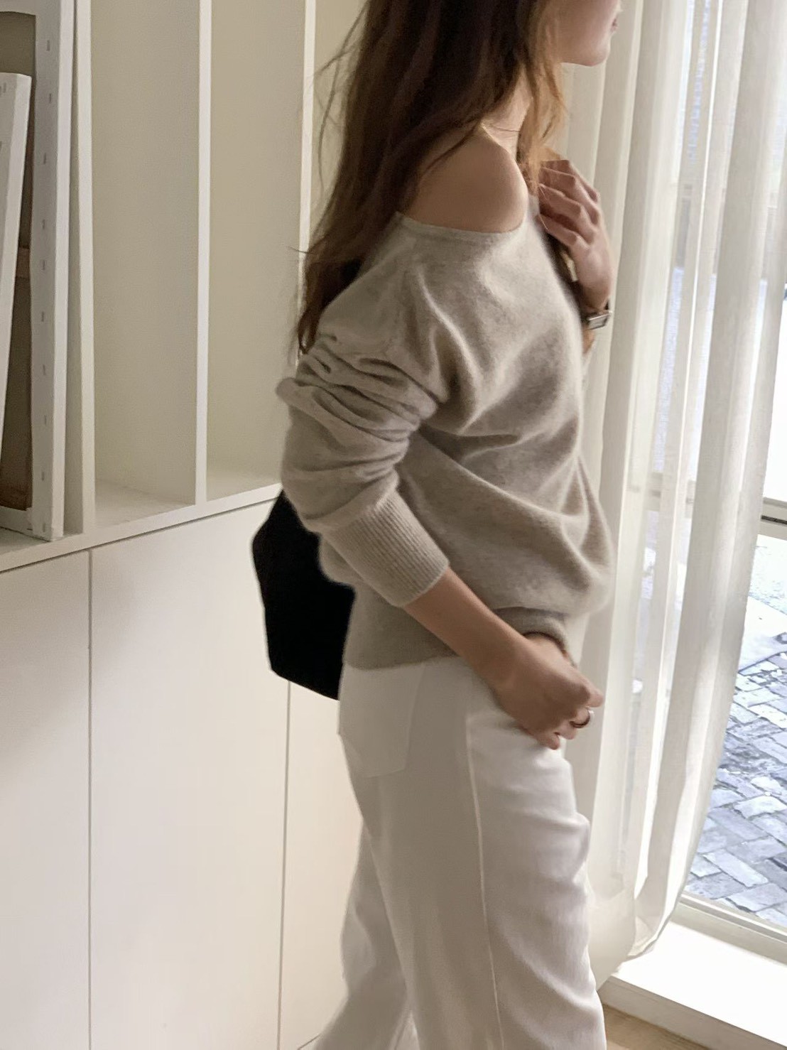 A32.大V家狐狸毛一字美肩毛衣