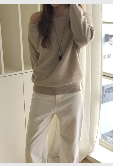 A32.大V家狐狸毛一字美肩毛衣