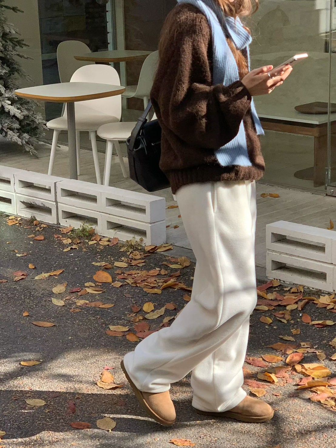 A26.大V家圓領柔美駝羊毛衣